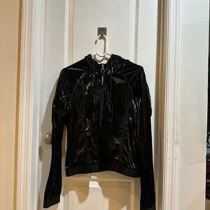BCBGeneration Shiny Coated Cropped Hooded Windbreaker Jacket
